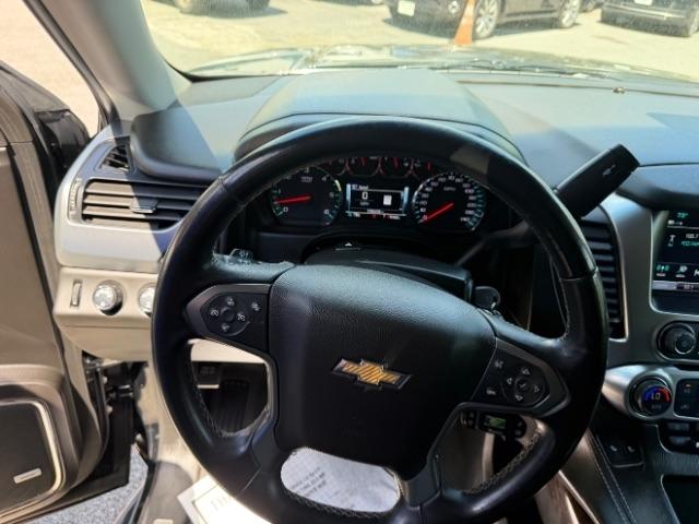 Chevrolet Suburban LT 4WD 2019