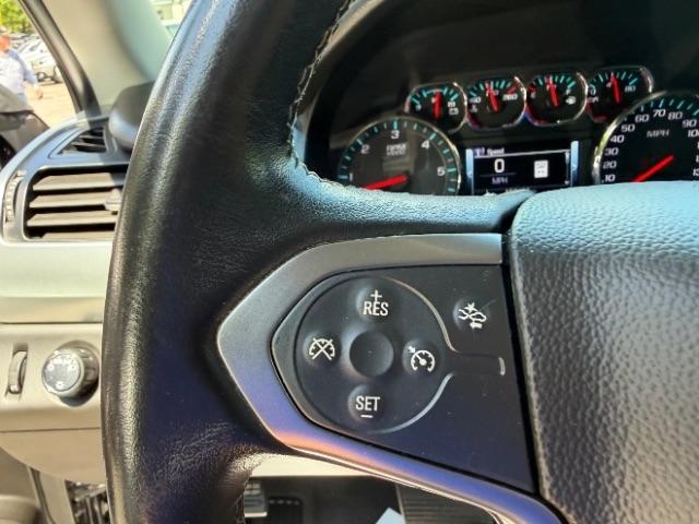 Chevrolet Suburban LT 4WD 2019
