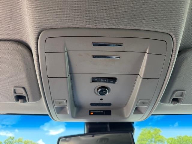 Chevrolet Suburban LT 4WD 2019