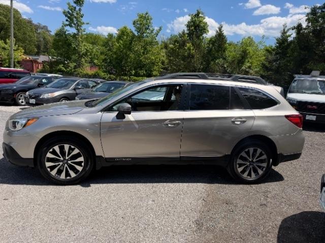 Subaru Outback 2.5i Limited 2015