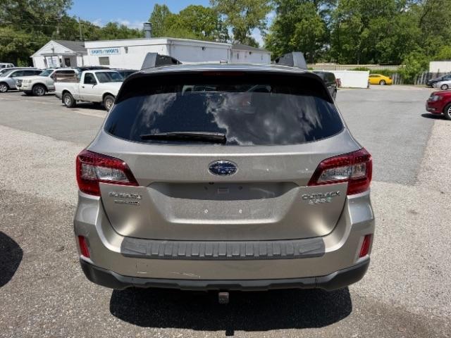 Subaru Outback 2.5i Limited 2015