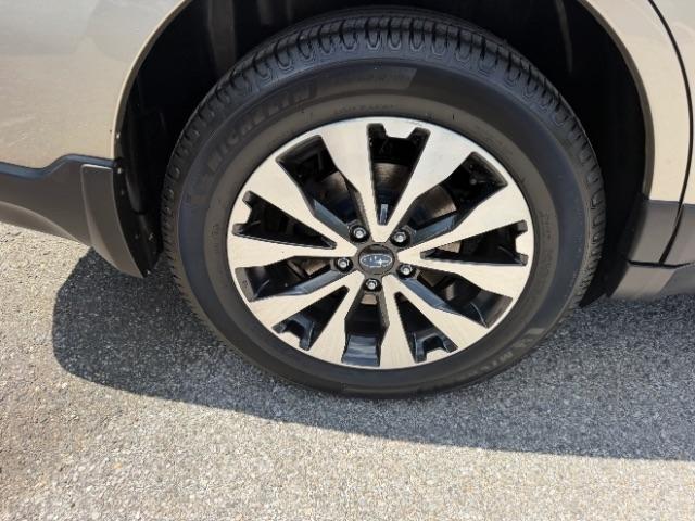 Subaru Outback 2.5i Limited 2015