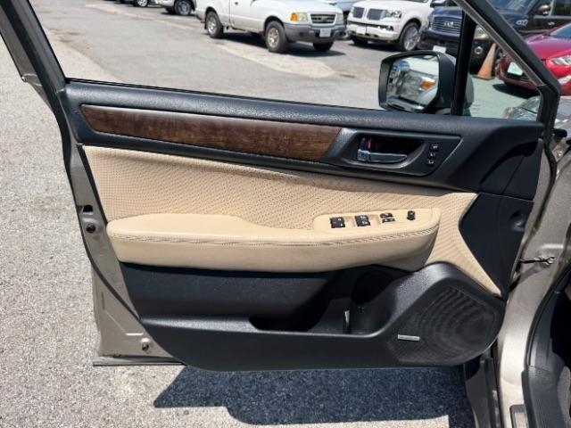 Subaru Outback 2.5i Limited 2015