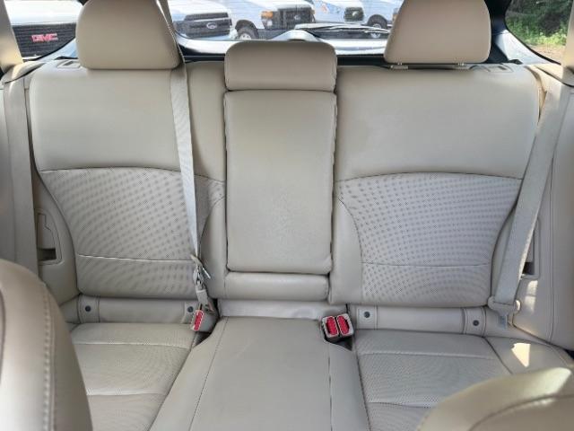 Subaru Outback 2.5i Limited 2015