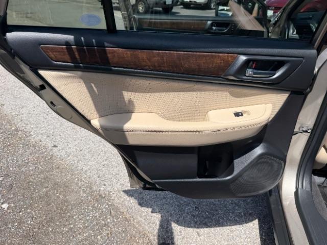 Subaru Outback 2.5i Limited 2015