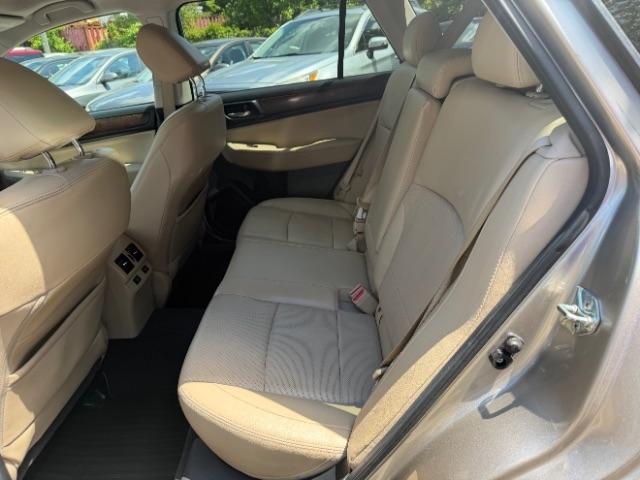 Subaru Outback 2.5i Limited 2015