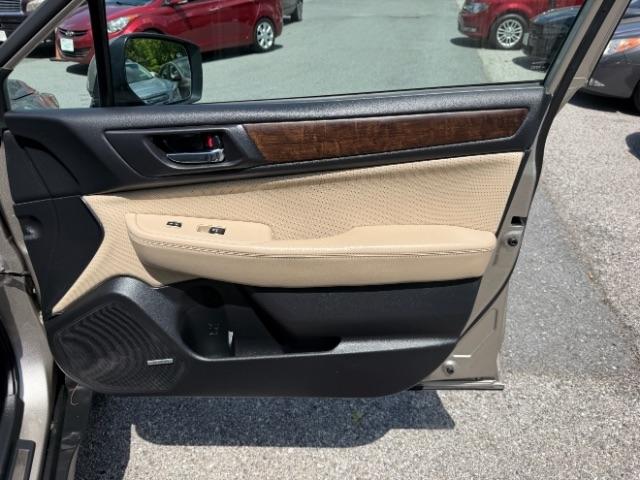 Subaru Outback 2.5i Limited 2015