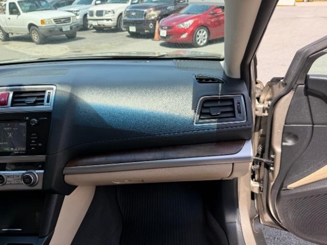 Subaru Outback 2.5i Limited 2015