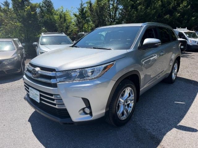 Toyota Highlander Limited Platinum AWD V6 2017