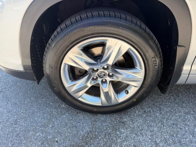 Toyota Highlander Limited Platinum AWD V6 2017
