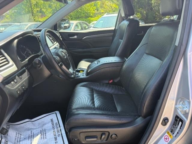 Toyota Highlander Limited Platinum AWD V6 2017