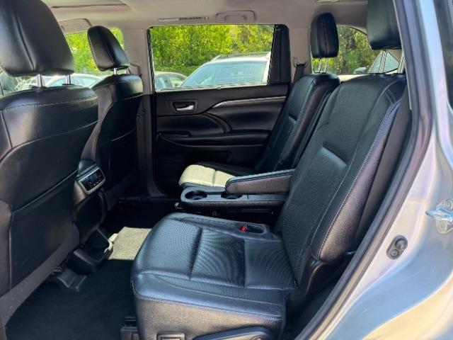 Toyota Highlander Limited Platinum AWD V6 2017