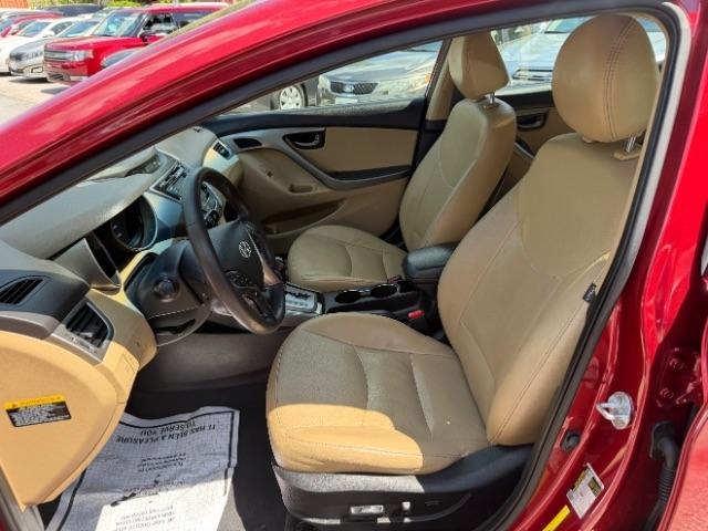 Hyundai Elantra Limited 2013