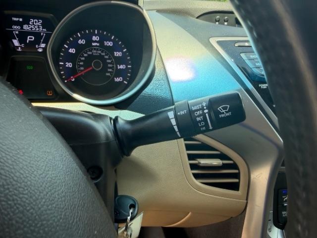 Hyundai Elantra Limited 2013