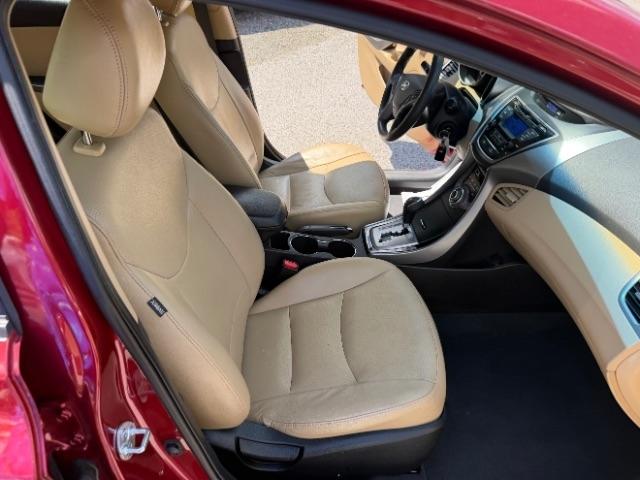 Hyundai Elantra Limited 2013