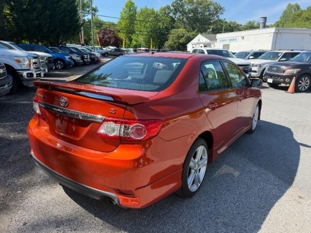Toyota Corolla L 5-Speed MT 2013