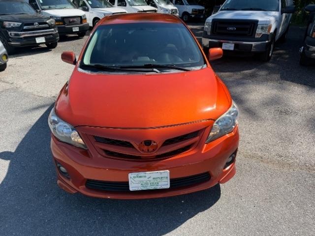 Toyota Corolla L 5-Speed MT 2013