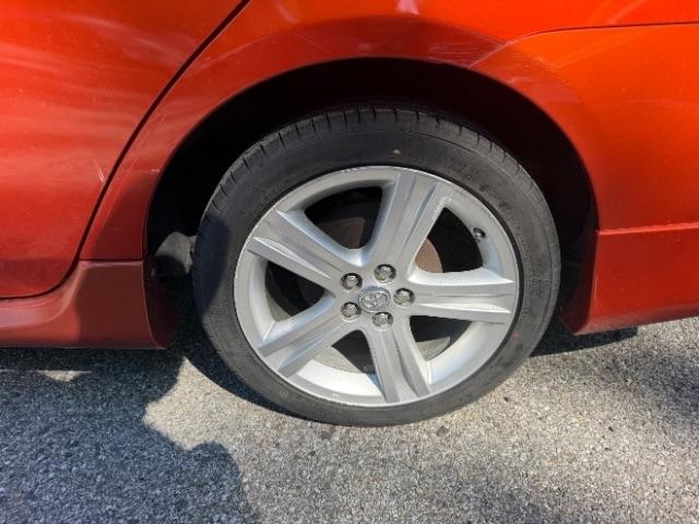 Toyota Corolla L 5-Speed MT 2013