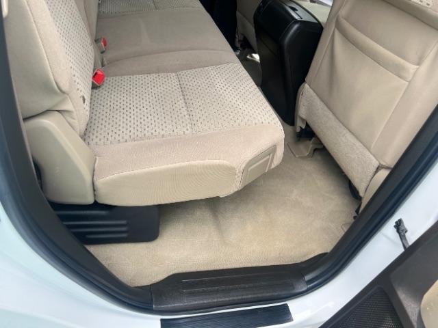 Toyota Tundra Tundra-Grade 5.7L Double Cab 2WD 2011