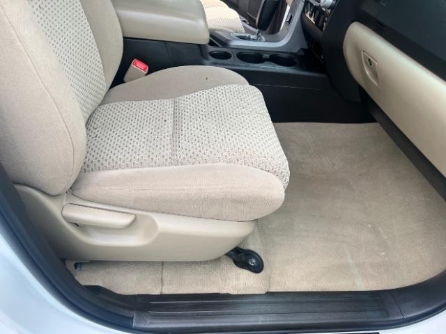 Toyota Tundra Tundra-Grade 5.7L Double Cab 2WD 2011