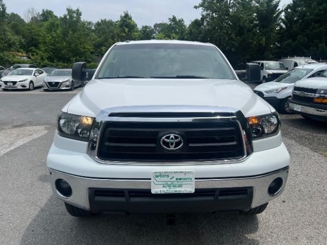 Toyota Tundra Tundra-Grade 5.7L Double Cab 2WD 2011