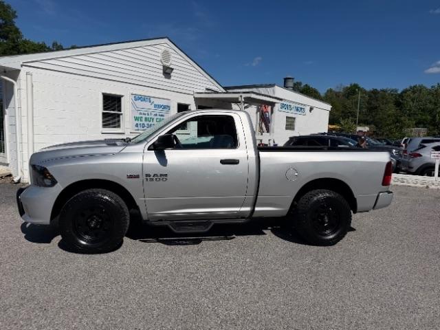 RAM 1500 Tradesman Regular Cab SWB 4WD 2013