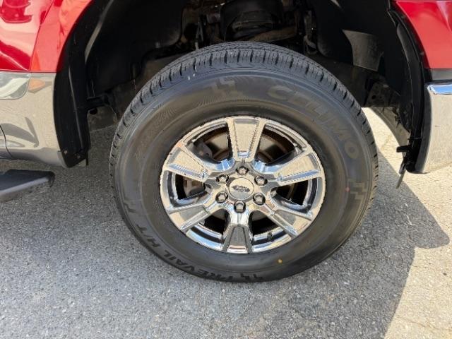 Ford F-150 XLT SuperCab 8-ft. Bed 4WD 2015
