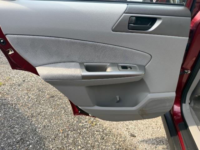 Subaru Forester 2.5X 2010