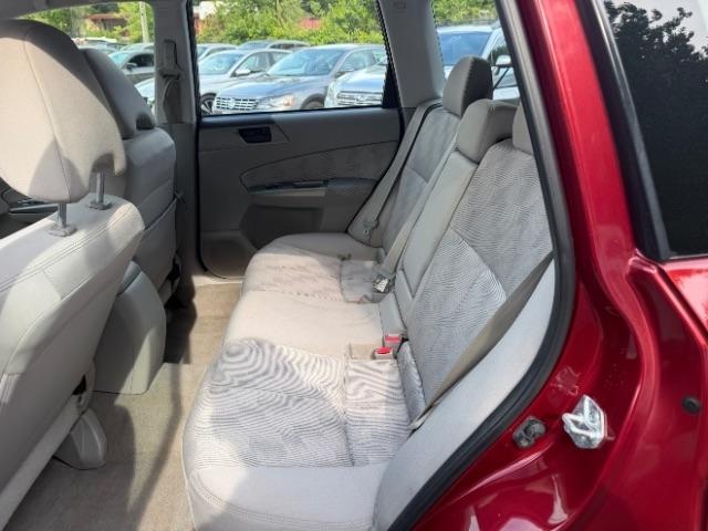 Subaru Forester 2.5X 2010