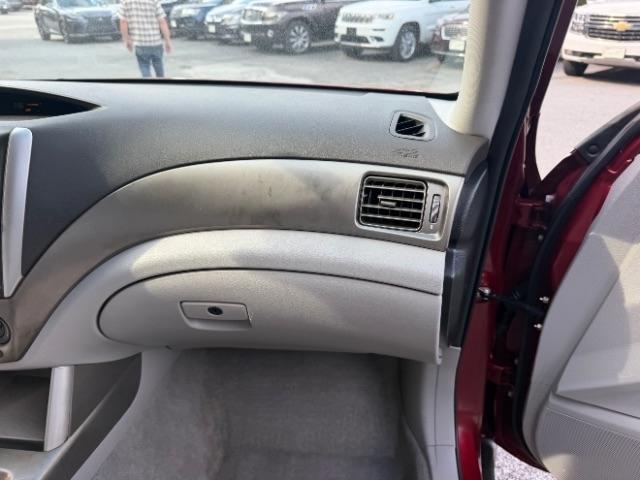 Subaru Forester 2.5X 2010