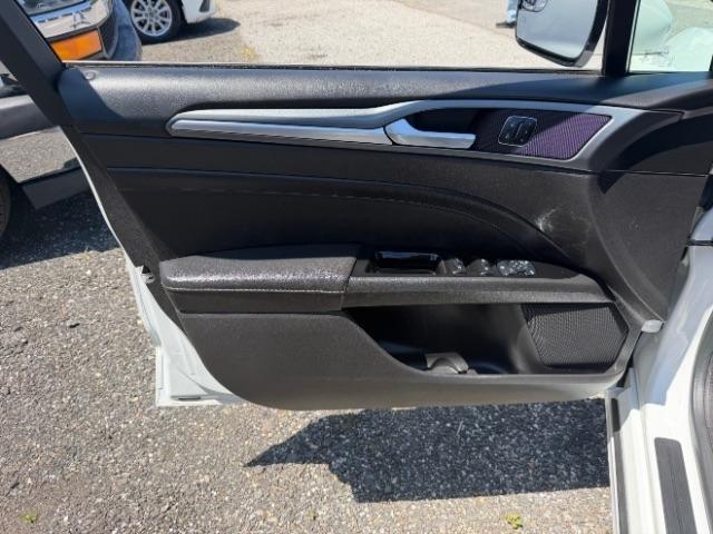 Ford Fusion Titanium 2016