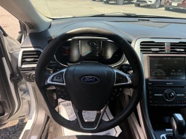 Ford Fusion Titanium 2016
