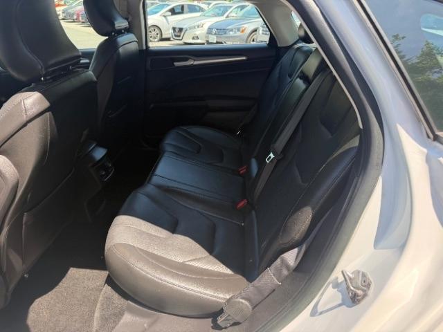 Ford Fusion Titanium 2016