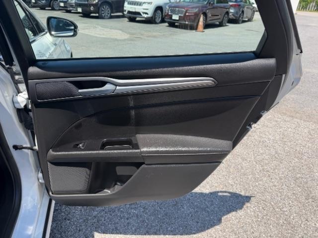 Ford Fusion Titanium 2016