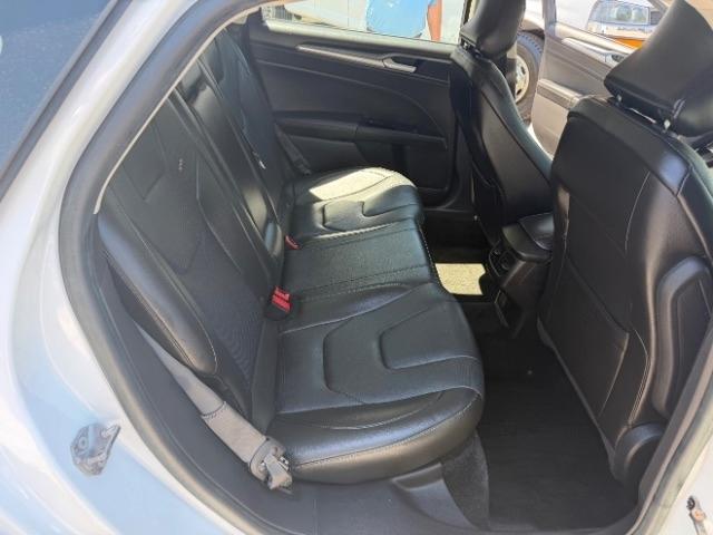 Ford Fusion Titanium 2016