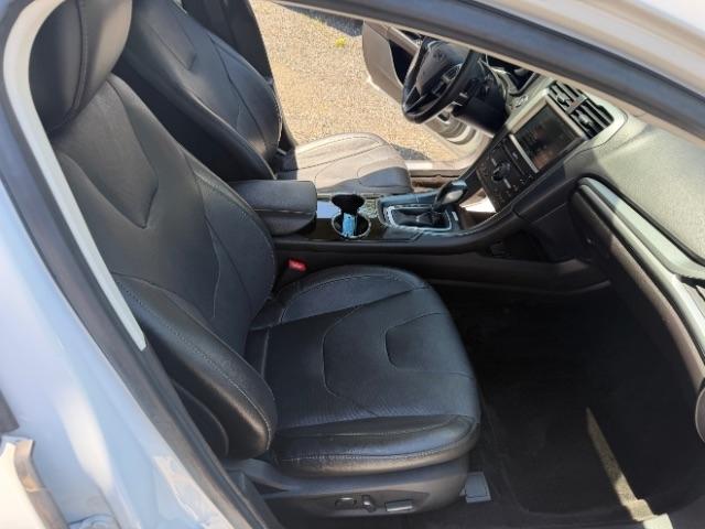 Ford Fusion Titanium 2016