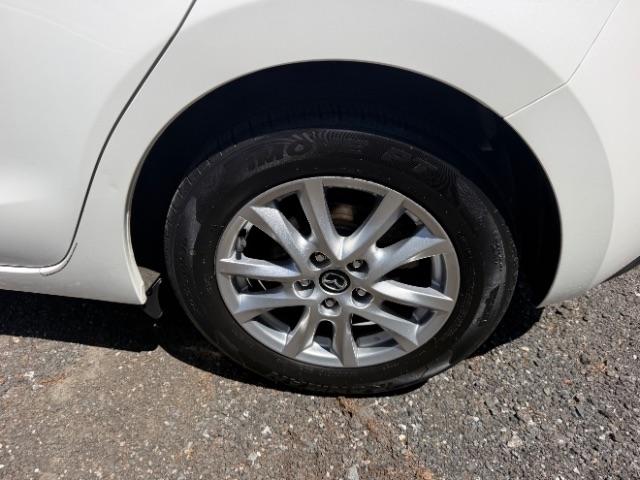 Mazda MAZDA3 i Touring AT 5-Door 2014