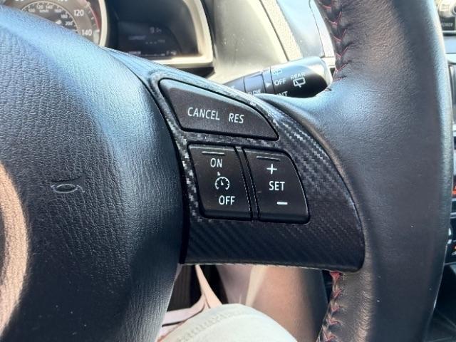 Mazda MAZDA3 i Touring AT 5-Door 2014