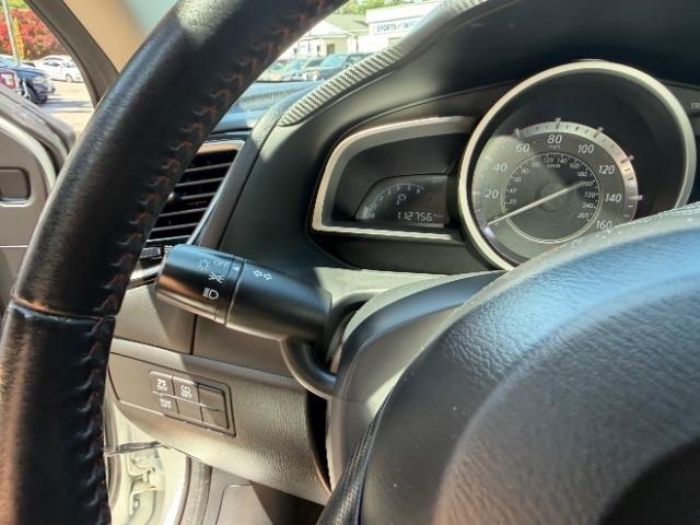 Mazda MAZDA3 i Touring AT 5-Door 2014
