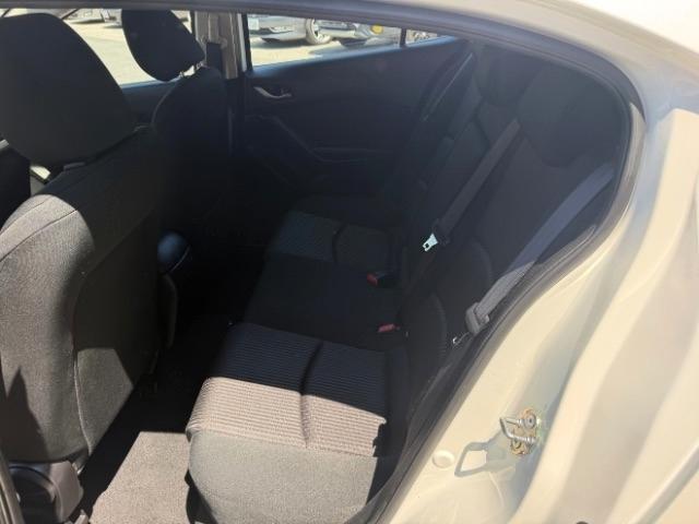 Mazda MAZDA3 i Touring AT 5-Door 2014