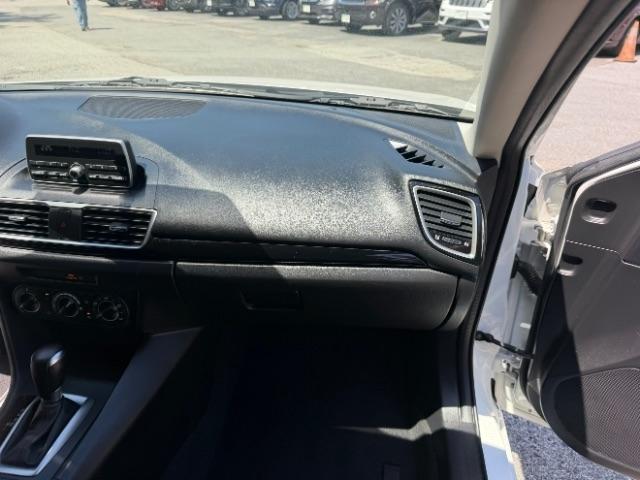 Mazda MAZDA3 i Touring AT 5-Door 2014