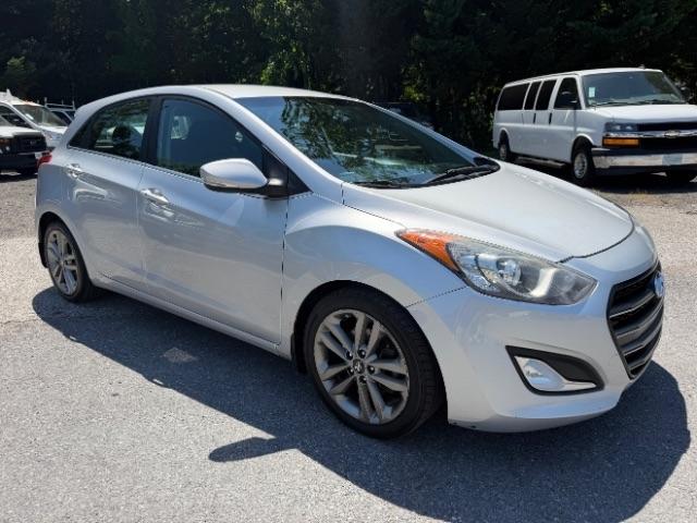 Hyundai Elantra GT A/T 2016