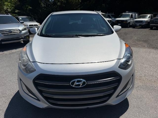 Hyundai Elantra GT A/T 2016