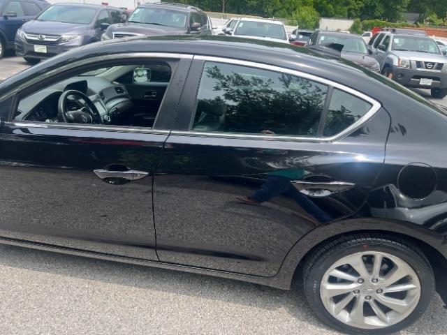 Acura ILX 8-Spd AT w/ Premium Package 2016