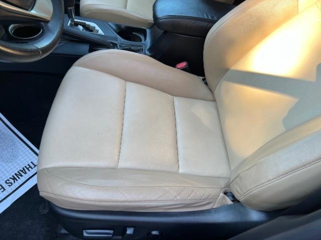 Toyota RAV4 Limited AWD 2014