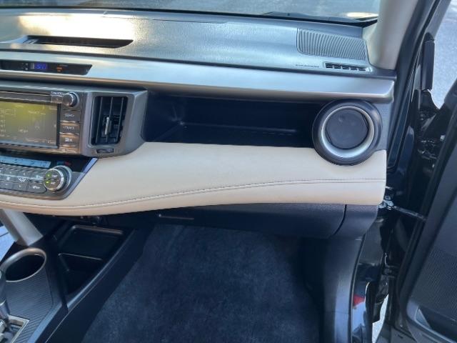 Toyota RAV4 Limited AWD 2014