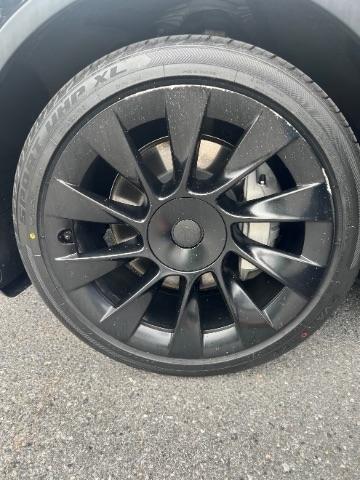 Tesla Model Y Long Range 2023