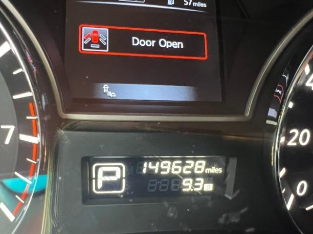 Nissan Pathfinder Platinum 4WD 2015
