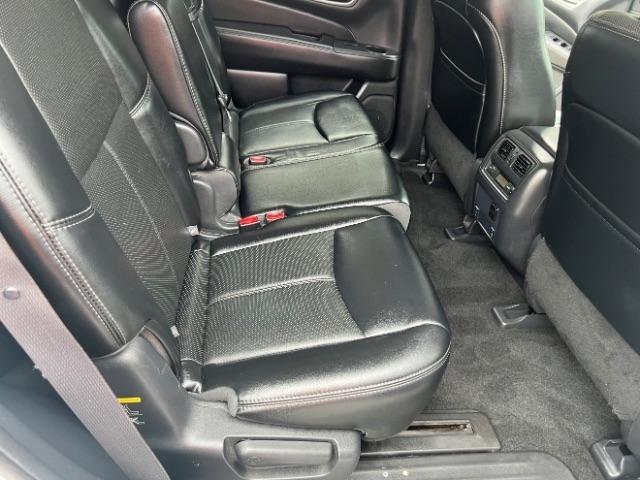 Nissan Pathfinder Platinum 4WD 2015
