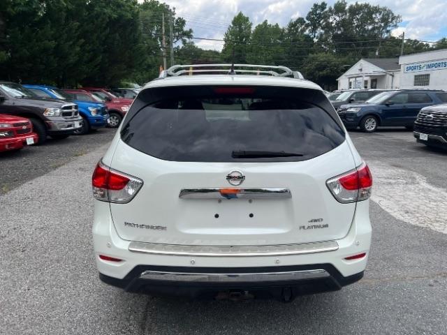 Nissan Pathfinder Platinum 4WD 2015